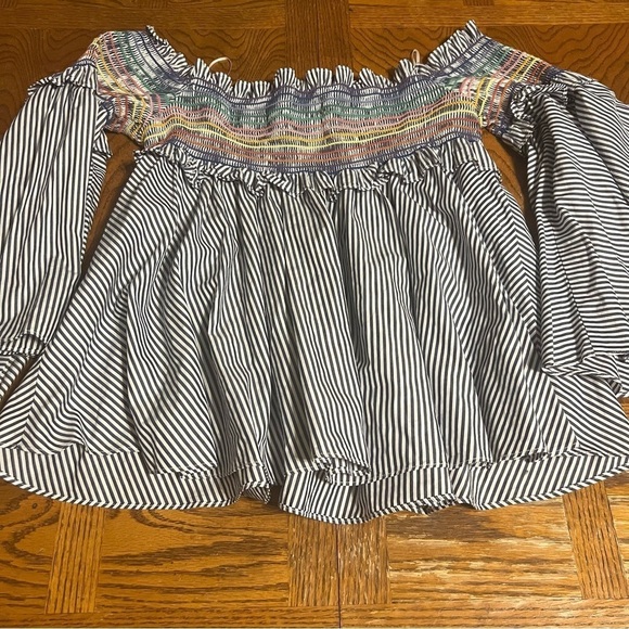 PETERSYN Davenport Smocked Off The Shoulder Striped Smocked Top M Bell Sleeves - Picture 14 of 16